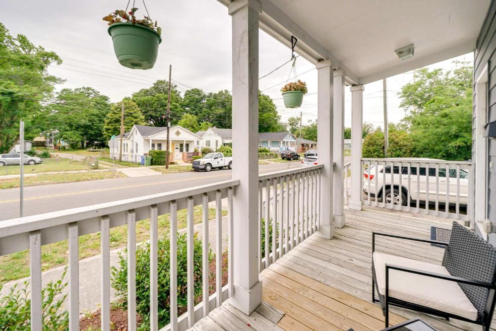 Wilmington Getaway Near Riverwalk and Downtown!